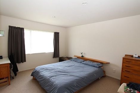 Photo of property in 16 Rebecca Rise, Weymouth, Auckland, 2103