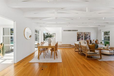 Photo of property in 202 Valley Road, Mount Maunganui, 3116