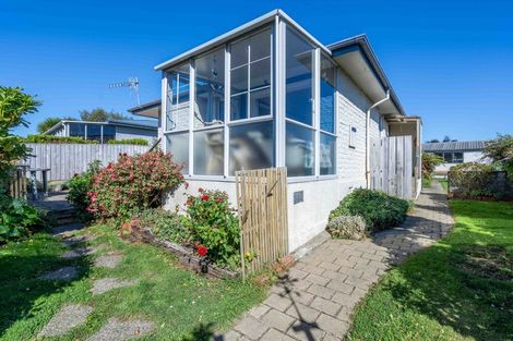 Photo of property in 19 Milford Street, Heidelberg, Invercargill, 9812