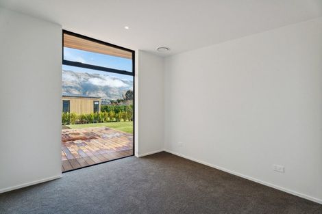 Photo of property in 44 Stackbrae Avenue, Wanaka, 9305