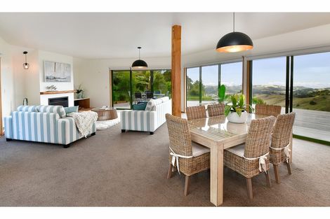 Photo of property in 268 Noakes Hill Road, Puhoi, Silverdale, 0994