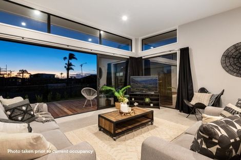 Photo of property in 31 Colpoma Close, Papamoa Beach, Papamoa, 3118