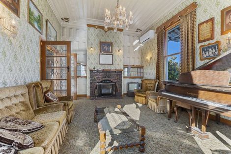 Photo of property in 265f Tukapa Street, Hurdon, New Plymouth, 4310