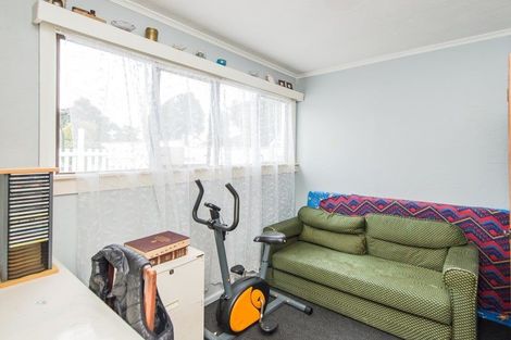 Photo of property in 51 Bamber Street, Castlecliff, Whanganui, 4501