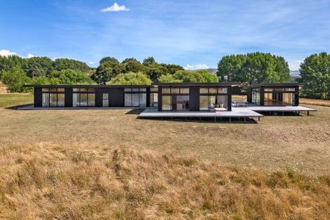 Photo of property in 360a Longbush Road, Hinakura, Masterton, 5884