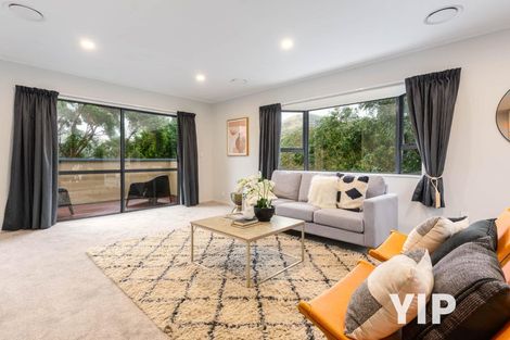 Photo of property in 10 Longmont Terrace, Churton Park, Wellington, 6037