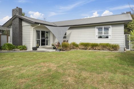 Photo of property in 127 Apollo Parade, Milson, Palmerston North, 4414
