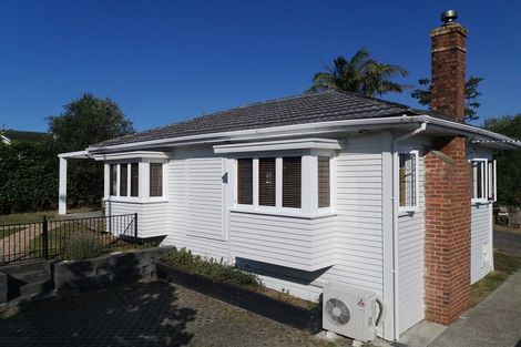 Photo of property in 36 Esmonde Road, Takapuna, Auckland, 0622
