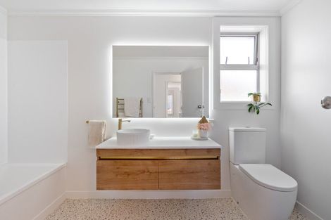 Photo of property in 22 Glenelg Street, Bradford, Dunedin, 9011