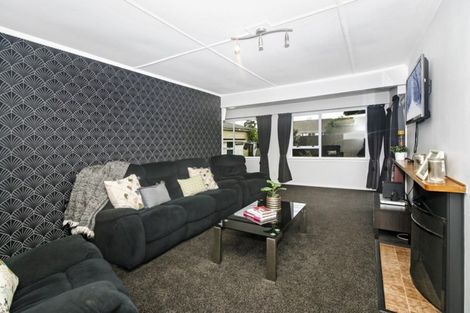 Photo of property in 7 Hawkins Street, Vogeltown, New Plymouth, 4310