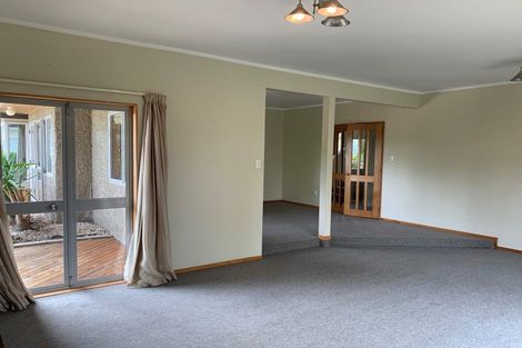 Photo of property in 14 Busby Hill, Havelock North, 4130