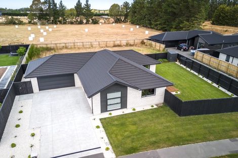 Photo of property in 160 Shillingford Boulevard, Rolleston, 7615