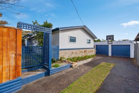 Photo of property in 4 Arrowsmith Avenue, Waipahihi, Taupo, 3330