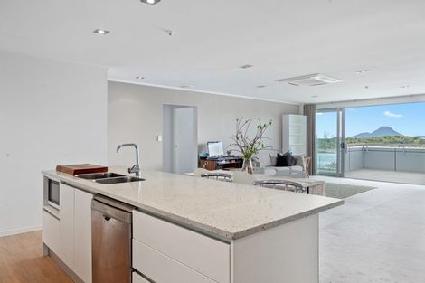 Photo of property in Quayside Apartments, 309/11 George Street, Whakatane, 3120