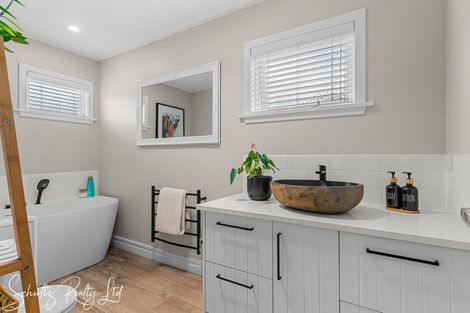 Photo of property in 26 Brynderwyn Road, Brynderwyn, Maungaturoto, 0587