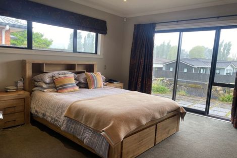 Photo of property in 9 Cottle Heath Close, Manor Park, Lower Hutt, 5019