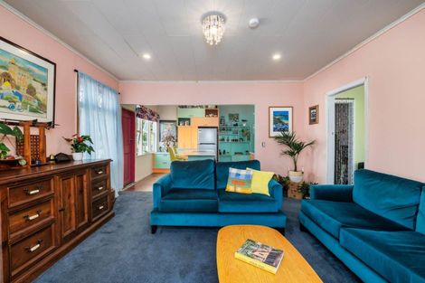 Photo of property in 16 Franklin Street, Opua, 0200