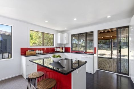 Photo of property in 93 Oaktree Avenue, Browns Bay, Auckland, 0630