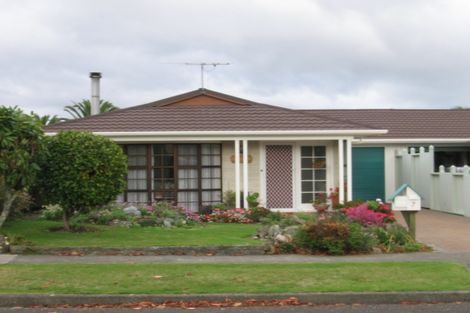 Photo of property in 7 Andrew Street, Waikanae, 5036