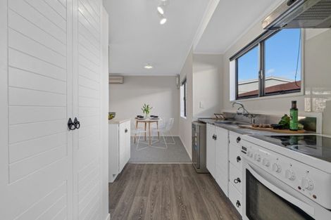 Photo of property in 10 Howell Place, Tauranga South, Tauranga, 3112