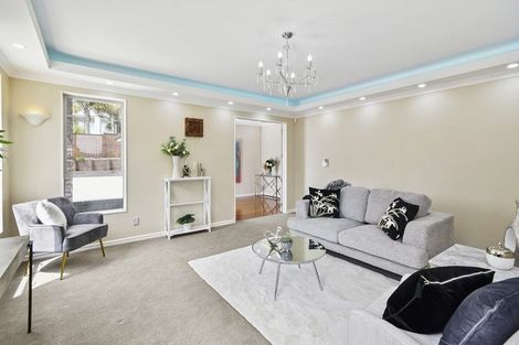 Photo of property in 15 Bejoy Rise, East Tamaki Heights, Auckland, 2016