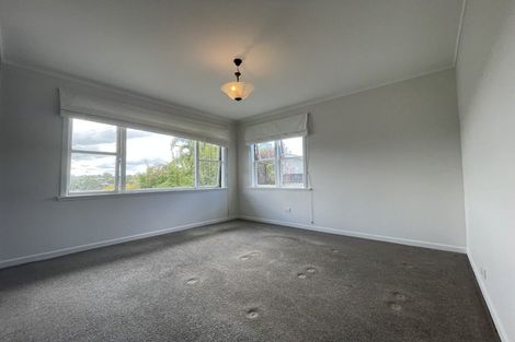 Photo of property in 1/13 Newhaven Terrace, Mairangi Bay, Auckland, 0630