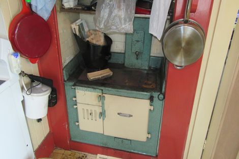 Photo of property in 9 Massey Street, Waimate, 7924