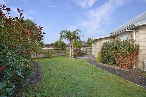 Photo of property in 16 Cole Thomas Place, Huntington, Hamilton, 3210