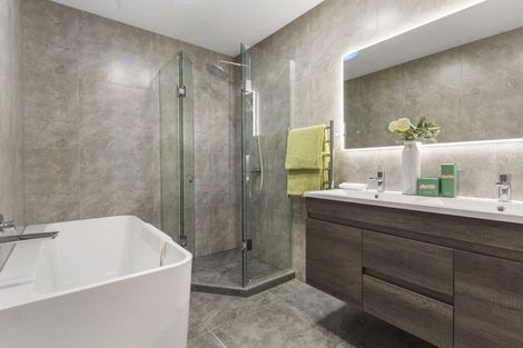 Photo of property in 2/14 Williamson Avenue, Belmont, Auckland, 0622