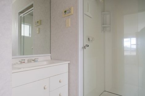 Photo of property in 22 Athol Place, Ravensbourne, Dunedin, 9022