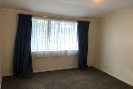 Photo of property in 8b Marama Crescent, Palmerston North, 4414