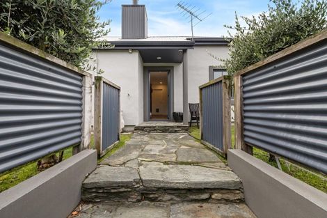 Photo of property in 75 Mcdonnell Road, Arrowtown, 9302