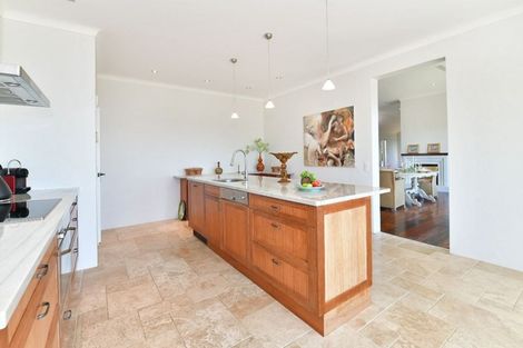 Photo of property in 324 Pinecrest Drive, Gulf Harbour, Whangaparaoa, 0930