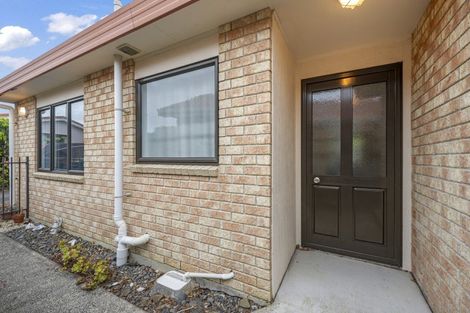 Photo of property in 11a Ross Crescent, Orewa, 0931