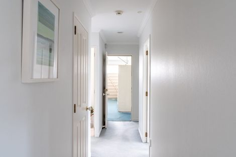 Photo of property in 4 Oleander Lane, Mount Maunganui, 3116