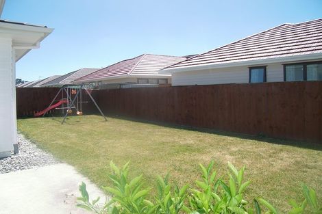 Photo of property in 88 Popokatea Drive, Takanini, 2112