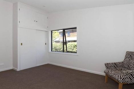 Photo of property in 9 Busby Hill, Havelock North, 4130