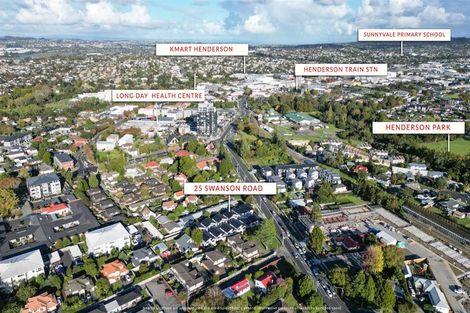 Photo of property in 3/25 Swanson Road, Henderson, Auckland, 0610