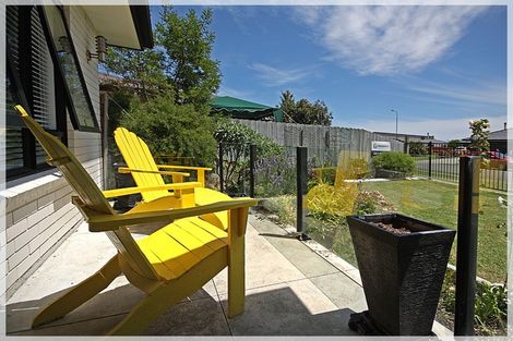 Photo of property in 10 Oxnam Place, Foxton Beach, Foxton, 4815