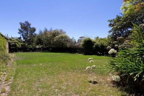 Photo of property in 9 Busby Hill, Havelock North, 4130