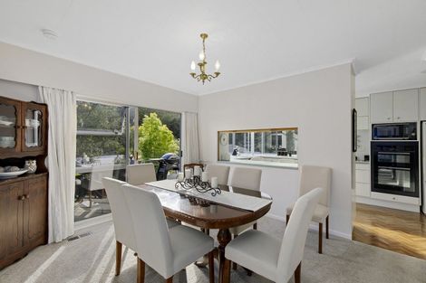 Photo of property in 4 Harewood Grove, Pinehaven, Upper Hutt, 5019