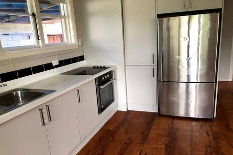 Photo of property in 13 Kaplan Avenue, Islington, Christchurch, 8042