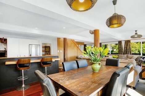 Photo of property in 3a Whiorau Grove, Lowry Bay, Lower Hutt, 5013