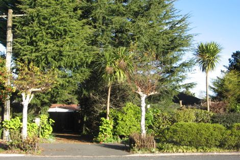 Photo of property in 2 Saint Pauls Road, Chartwell, Hamilton, 3210