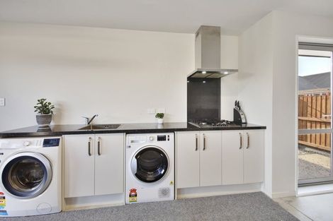 Photo of property in 6 Fox Lane, Rolleston, 7615