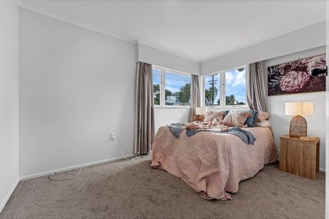 Photo of property in 10 Mildmay Road, Henderson, Auckland, 0610