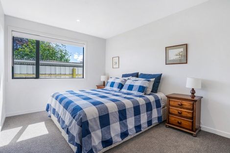 Photo of property in 214 Park Street, Winton, 9720