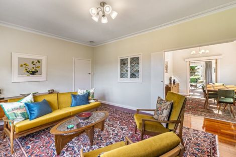 Photo of property in 40 Te Kawa Road, Greenlane, Auckland, 1061