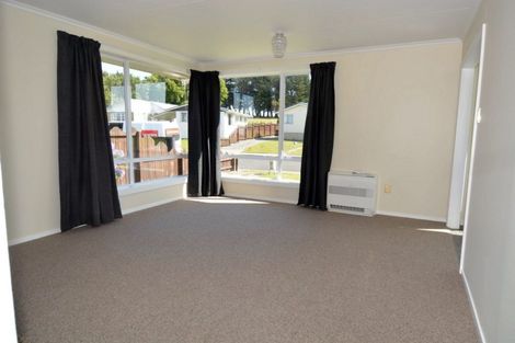 Photo of property in 35 Lauder Crescent, Heidelberg, Invercargill, 9812