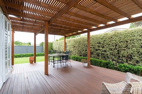 Photo of property in 22 Osier Road, Greenmeadows, Napier, 4112